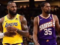 DB体育娱乐平台-勇士赛后接受采访：詹姆斯是我最难对付的对手